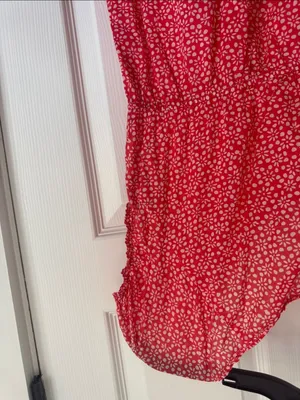 American Eagle Outfitters Red Floral Smocked Short-Sleeve Blouse thumbnail 8