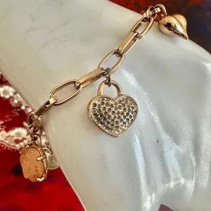 Rose Gold-Tone Charm Bracelet with Hearts, faux Pearl & Carved Rose thumbnail 4