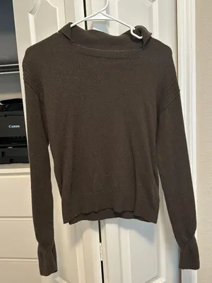 Olive Collared Sweater thumbnail 4