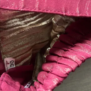 Non Signe Women’s Maroon Golden Metallic Lehenga Choli Blouse + Skirt Size 30 thumbnail 6