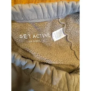 SET ACTIVE Fleece Sweat Shorts Taupe Beige Raw Hem Lounge Athletic Shorts Size L thumbnail 7
