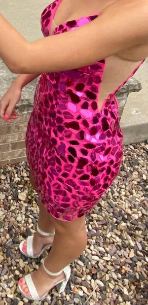 Sophia Thomas Homecoming Dresses thumbnail 2
