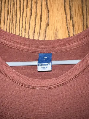 Old Navy Tee thumbnail 2