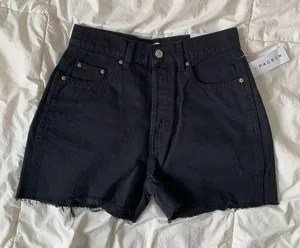 PacSun Black Highwaisted Shorts thumbnail 1
