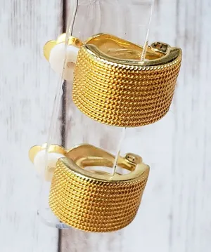 Vintage Clip On Earrings - Stunning Patterned Chunky Hoops Gold Tone thumbnail 1