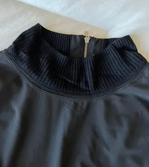 Athleta Black Mock Neck Flowy Top thumbnail 6