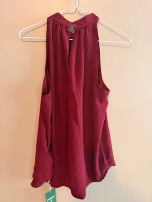 Halara M Burgundy High-Neck Sleeveless Halter Top Blouse With Keyhole Back Size thumbnail 8