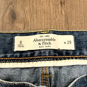 Y2K Abercrombie & Fitch Jean Shorts Blue Distressed Cut Off Womens 8 W29 thumbnail 5
