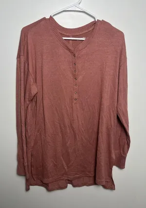 Abercrombie & Fitch Sweater Med Pink Henley Soft A&F Cozy Knit Top Chic Minimal thumbnail 1