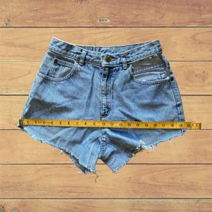 Vintage High Waisted Shorts with Window Pocket thumbnail 5