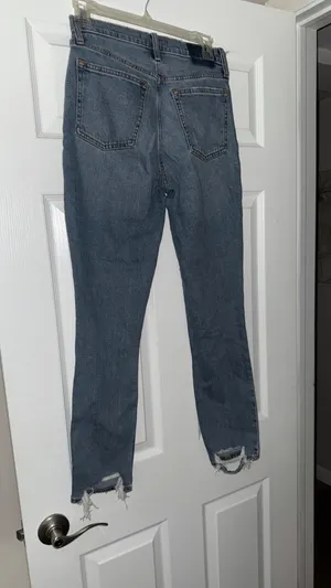 Abercrombie The Skinny High-Rise thumbnail 4