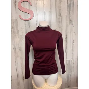 Long sleeve top size small Red thumbnail 2