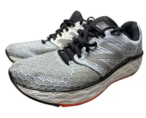 New Balance Fresh Foam Vongo‎ Womens Running Size 10 Light Blue Grey Sneakers thumbnail 1