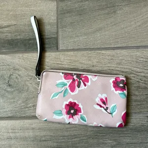 Guess floral wristlet thumbnail 4