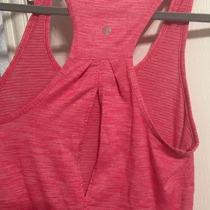 Lululemon Salute the Sun Singlet II Heathered Boom Juice Athleisure Yoga Running thumbnail 5