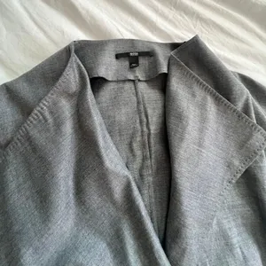 Hugo Boss gray belted waterfall v neck collared trench mid length dress M thumbnail 9