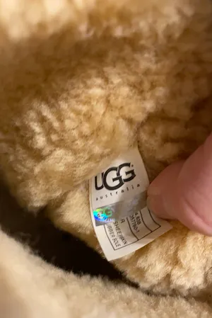 UGG short classic boots (6) chestnut tan light brown winter GUC thumbnail 7