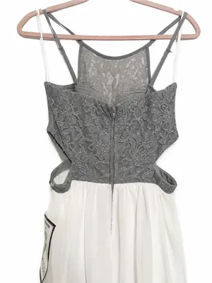 Speechless NWT White Silver Lace Cutout Beaded Homecoming Dress Size 11 thumbnail 7
