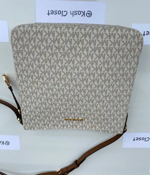 Michael Kors JST LG Messenger Leather Crossbody Bag thumbnail 6