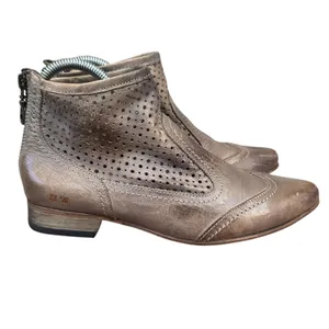 Bed Stu Bryanna Perforated Ankle Booties Womens‎ 7 Gray Taupe Leather Zip Boots thumbnail 2