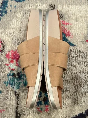 Tamaris Minimalist Suede Leather Slides Goldtone Buckle 39 thumbnail 8