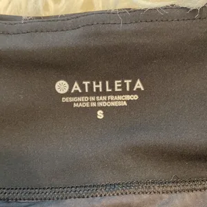 Athleta Shorts size S inseam 3” waist 30” flat elastic color black small pocket thumbnail 8