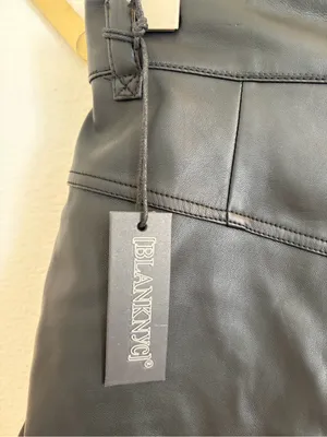 NWT BlankNYC Lonestar Black Faux Leather Shorts 24 thumbnail 5