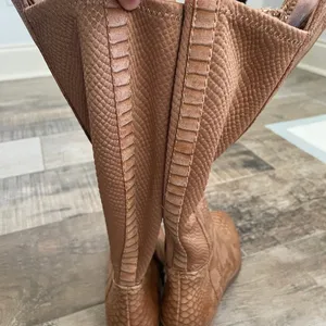 Baretraps Mallory Alligator Knee High‎ Boots 6 Brown Boho Western Comfort Shoes thumbnail 8