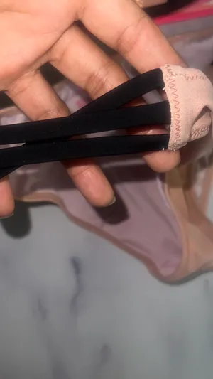 Victoria's Secret Hot pink/Black/ Rose Gold Women's Bikini Set 36B/M thumbnail 6