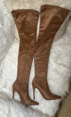 Brown Suede Boots Tan Size 7 thumbnail 2