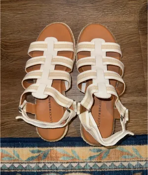 Lucky Brand Sandals thumbnail 2