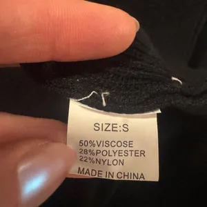 Black V-Neck Sweater Dress (No Brand) thumbnail 3