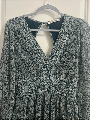 Abercrombie & Fitch Black and White Floral V-Neck Long Sleeve Mini Dress thumbnail 2