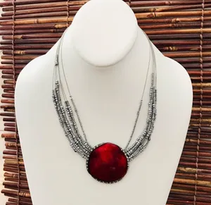 Chico’s Red Medallion Choker Necklace Seed Beads thumbnail 1