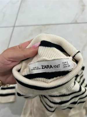 Zara Cream Striped Knit Turtleneck Sweater Size Small thumbnail 3