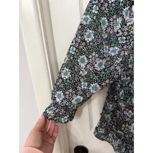 American Eagle Floral Smocked Peplum Top‎ Square Neck Puff Sleeve L thumbnail 4