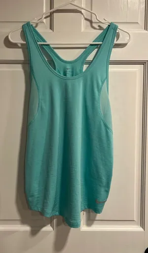 Nike Dri Fit Workout Tank in Seafoam Blue Green Color Size Medium thumbnail 1