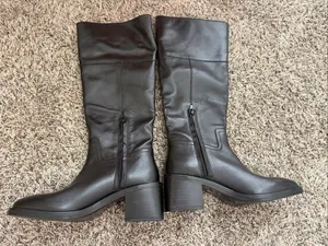 Zara Knee High Mid Heel Leather Boots Size 6 or 36 thumbnail 5
