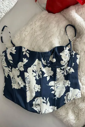 White Fox Bustier Boutique Top thumbnail 1