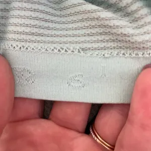 Lululemon Long Sleeve Shirt‎ Size 6 thumbnail 7