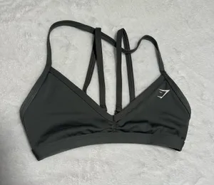 GymShark hunter green sports bra thumbnail 1