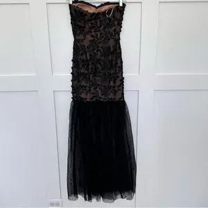 Dress the Population Strapless Black Floral Mesh Formal Gown Dress thumbnail 4