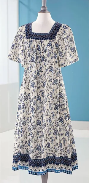 Expressions Blue and Black Flutter Sleeve Sundress‎ Size L thumbnail 1