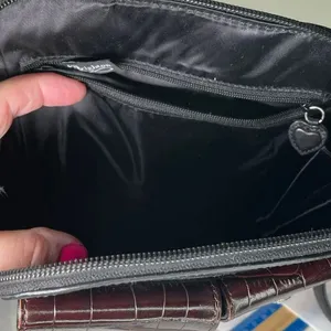 Brighton One World leather 20” strap zip around bag thumbnail 7