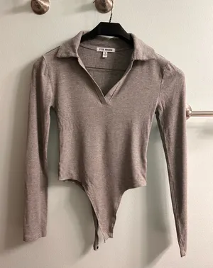 Steve Madden Grey V-Neck Long sleeve Tops thumbnail 1