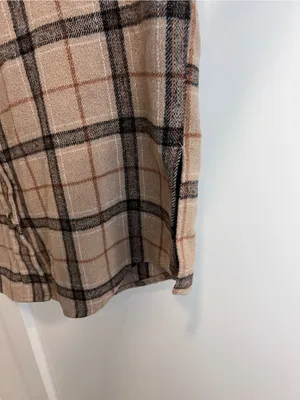 Missguided brown Flannel shacket thumbnail 5