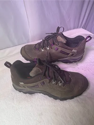 Merrell Brown with Purple Accent Women's Trail Shoe thumbnail 2