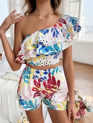 VCAY Floral Print One Shoulder Ruffle Trim Crop Top & Shorts thumbnail 3