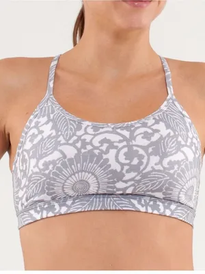 Lululemon Flow Y Bra IV Gray Beach Floral Strappy Crisscross Back Size 4 thumbnail 1