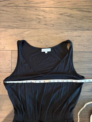 Michael Stars V-Neck Wide Leg Jumpsuit Sz M thumbnail 6